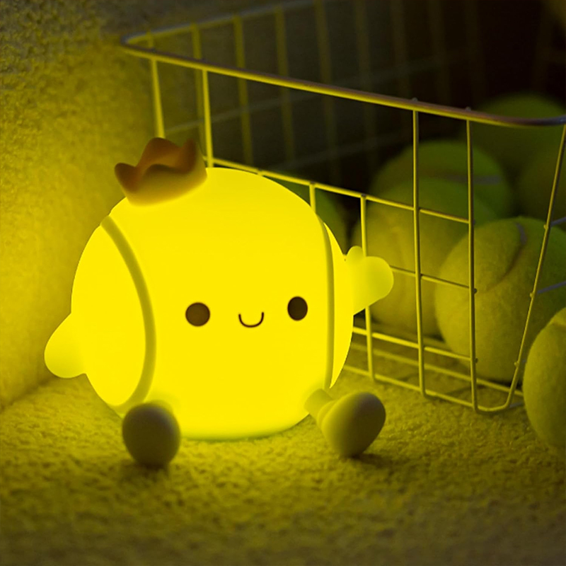 Baby Nursery Night Light - โคมไฟกลางคืนรูปเทนนิสน่ารัก ซิลิโคน สำหรับห้องเด็ก ควบคุมด้วยระบบสัมผัส ชาร์จ USB